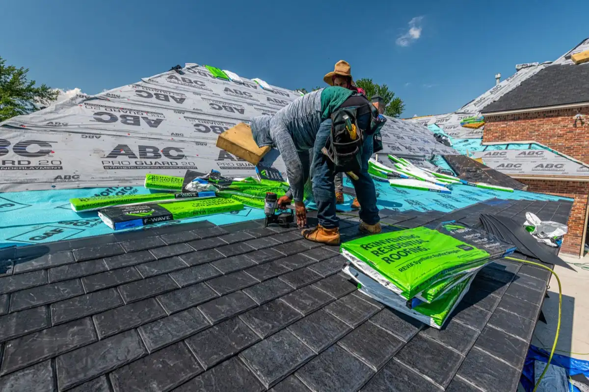 Emergency Roof Tarping in Visalia, CA